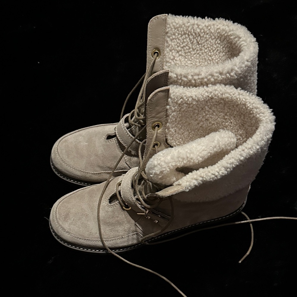 Stuart Weitzman Women's suede  Cozy Shearling-Lined Boots